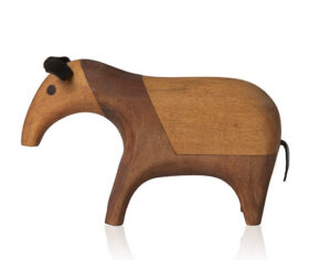 Stor tapir i træ